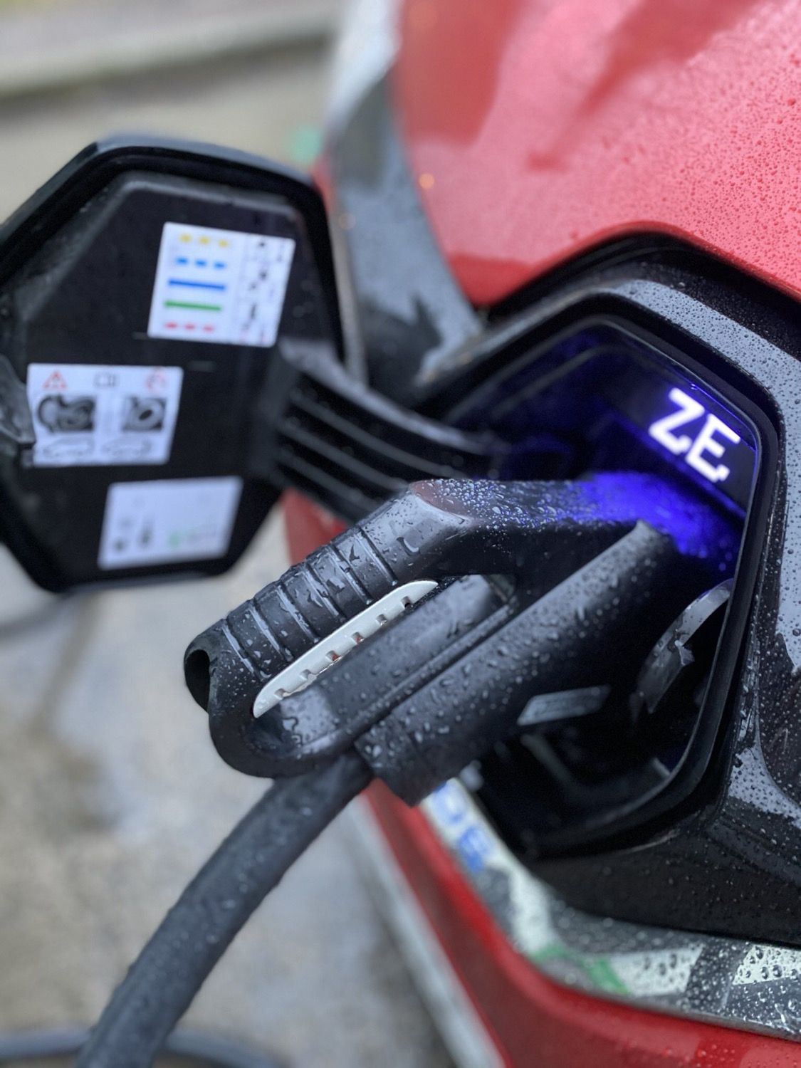 Rumores sobre el Plan MOVES 2020 de ayuda al coche eléctrico en España. Aprobación en mayo, y aumento del límite de precio hasta los 45.000 euros antes de impuestos