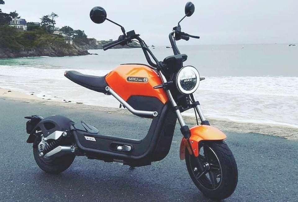 Miku Max S. Un ciclomotor eléctrico y económico para tiempos de distancia social