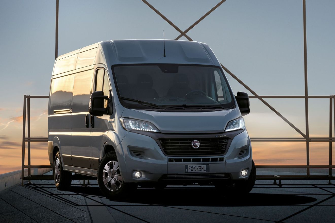 FIAT lanza la furgoneta eléctrica E-Ducato en España con un precio de partida de 58.310 euros