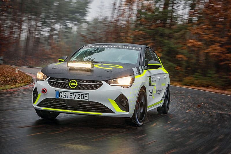 El Opel Corsa-e Rally debuta exitosamente en competición y prepara el terreno para la primera copa monomarca de coches eléctricos