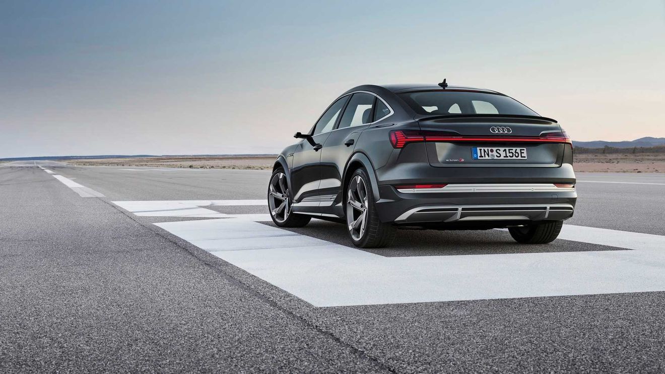 audi-e-tron-s-sportback (2)