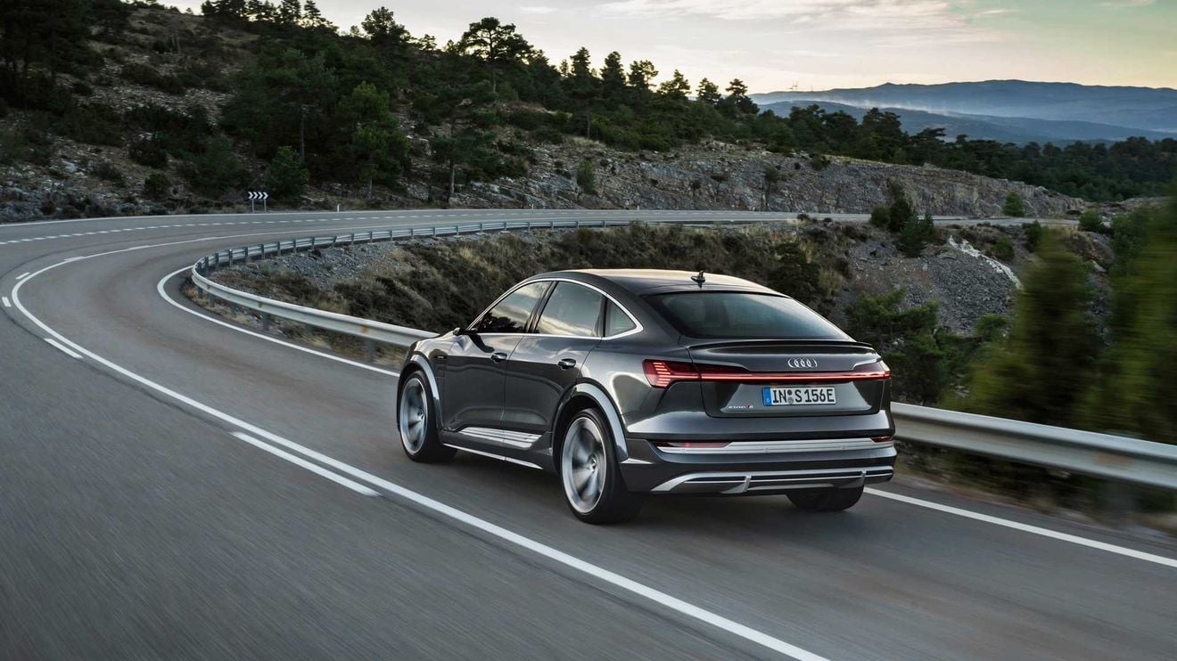 audi-e-tron-s-sportback (5)