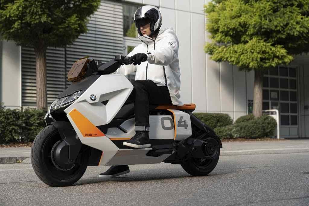 BMW Motorrad Definition CE 04. Un scooter eléctrico que busca redefinir el diseño del sector