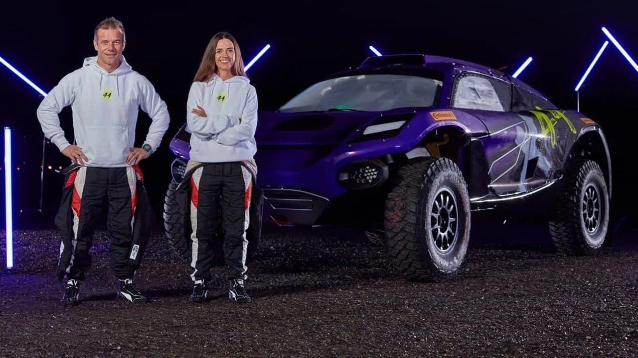 Sébastien Loeb y Cristina Gutiérrez correrán en el equipo de Lewis Hamilton en la Extreme E