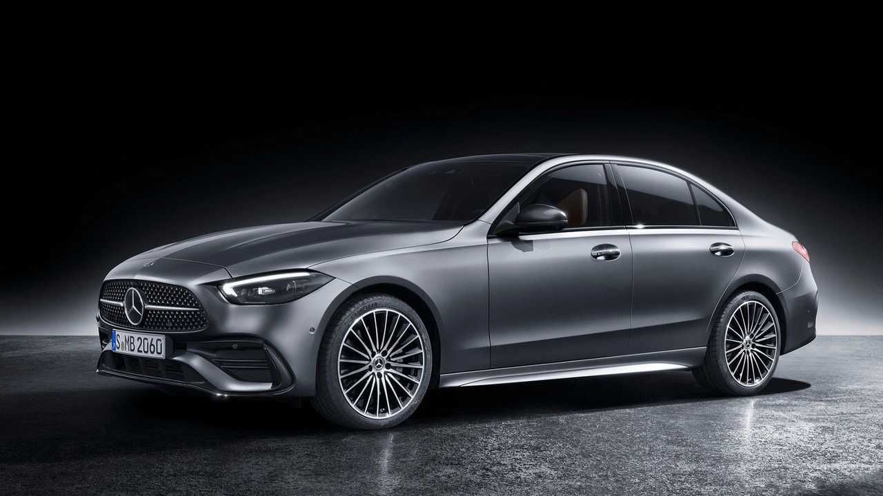 El Mercedes-Benz Clase C no tendrá un equivalente eléctrico hasta 2024: Daimler no tiene prisa por lanzar un rival para los BMW i4 y Tesla Model 3