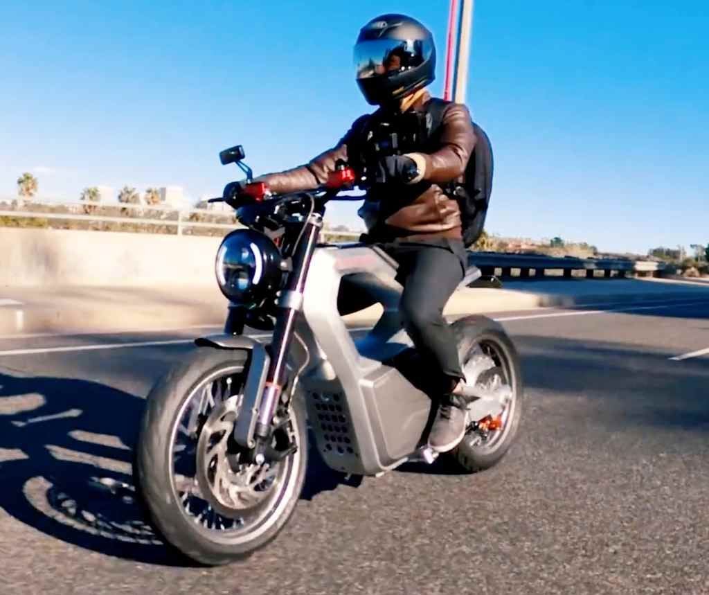 ¿Cuál es la autonomía real de la moto eléctrica de SONDORS? (Vídeo)