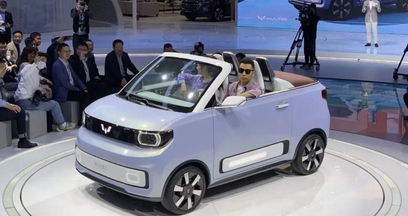 Cómo los coches eléctricos de 3.500 euros están movilizando la China rural