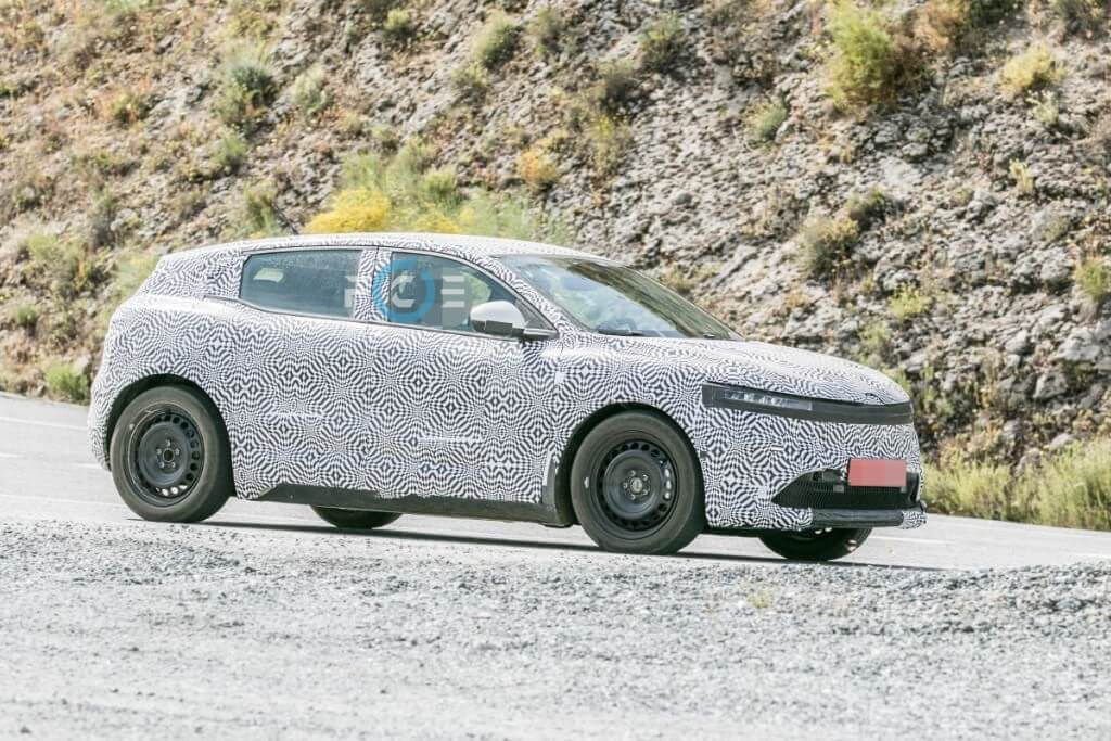 Nuevas fotos espía del Renault Megane E-TECH Electric