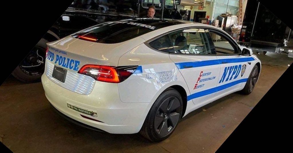 La policía de Nueva York elige el Tesla Model 3 como coche patrulla