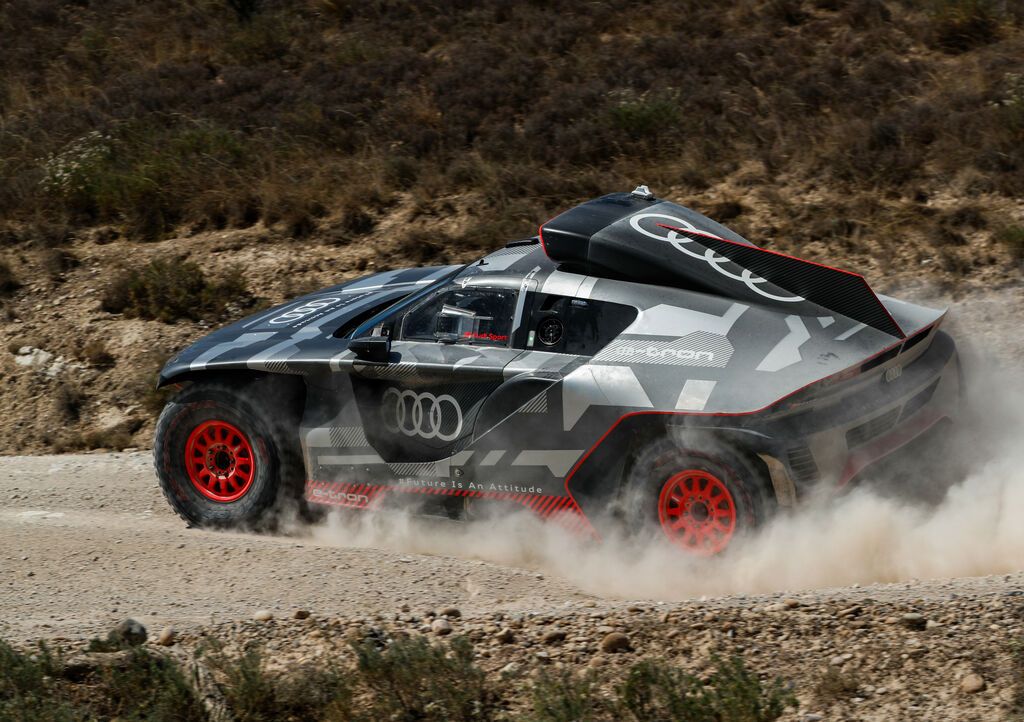 El Audi RS Q e-tron supera sus primeras pruebas en condiciones reales en España