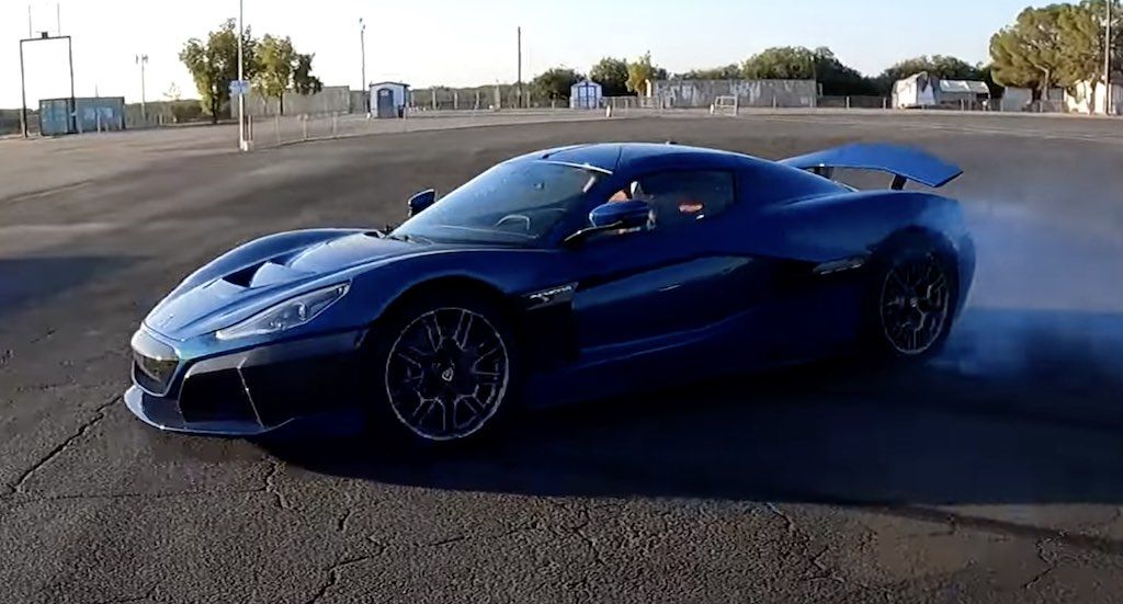 El Rimac Nevera se convierte en el coche de producción más rápido del mundo en el cuarto de milla