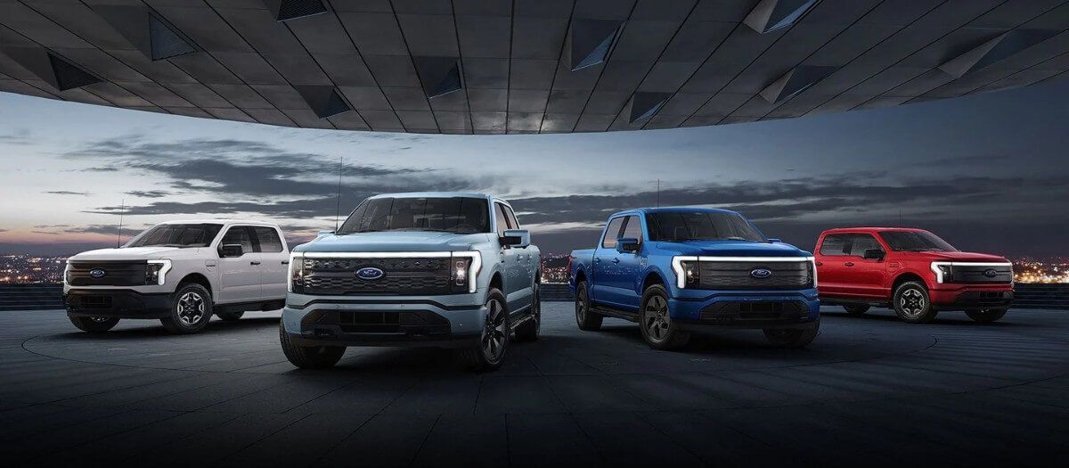 Ford toma medidas contra concesionarios codiciosos que inflan precios, y bloquea la reventa de F-150 Lightning durante un año