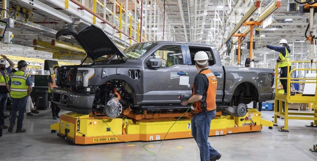 Ford comienza la pre-producción de la F-150 Lightning