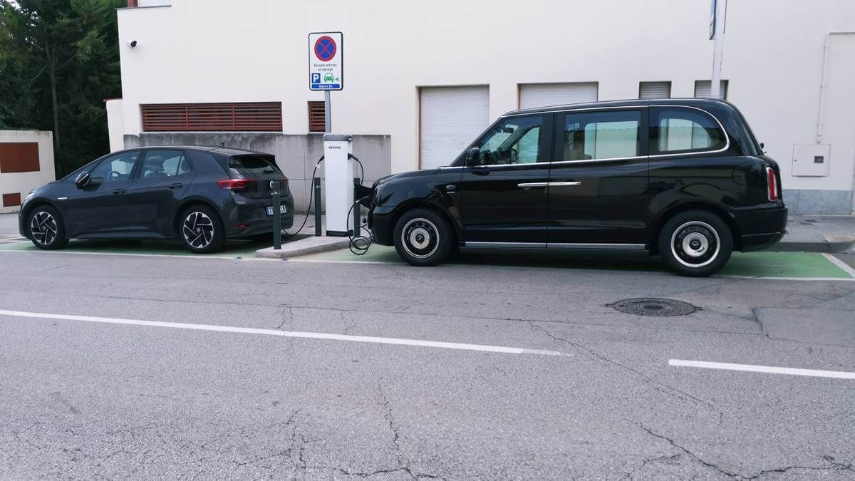 Prueba a fondo del LEVC TX. El taxi eléctrico con extensor de autonomía. Parte 1