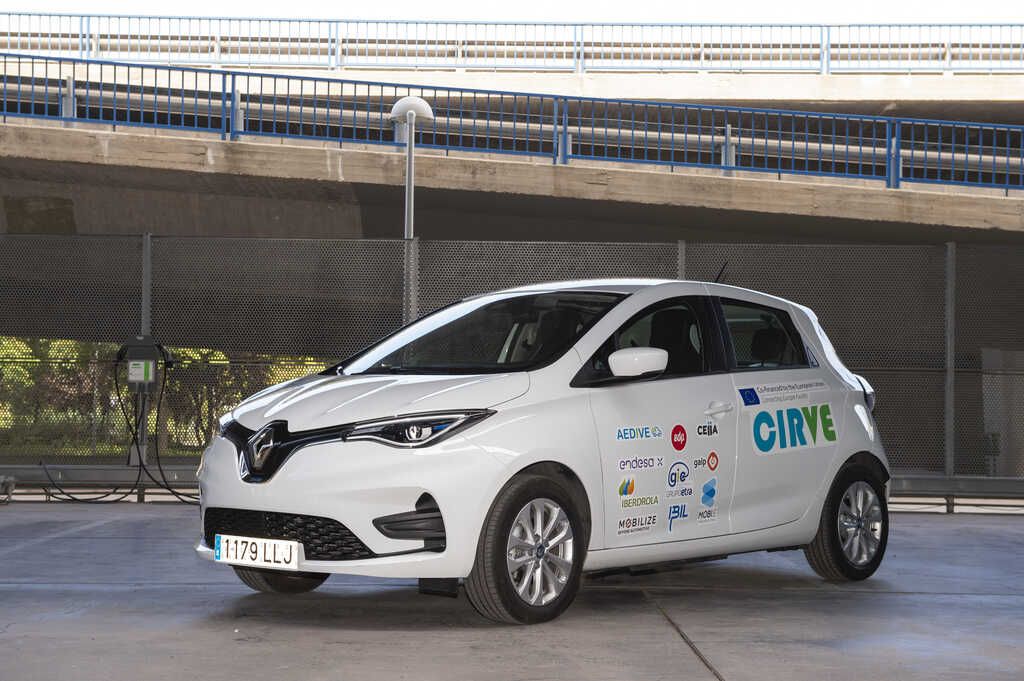 Los 40 cargadores de CIRVE ya permiten cruzar de Portugal a Francia con un Renault ZOE