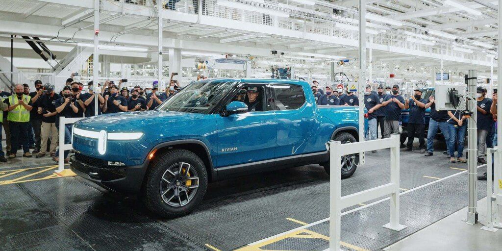 Rivian comienza la producción en serie de la pick-up eléctrica R1T