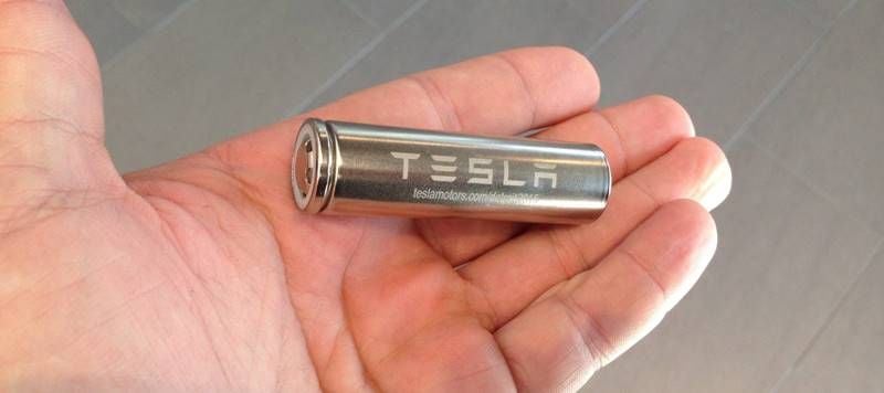 Tesla incrementa su capacidad de reciclaje de baterías, pero apenas llegan unidades de sus clientes