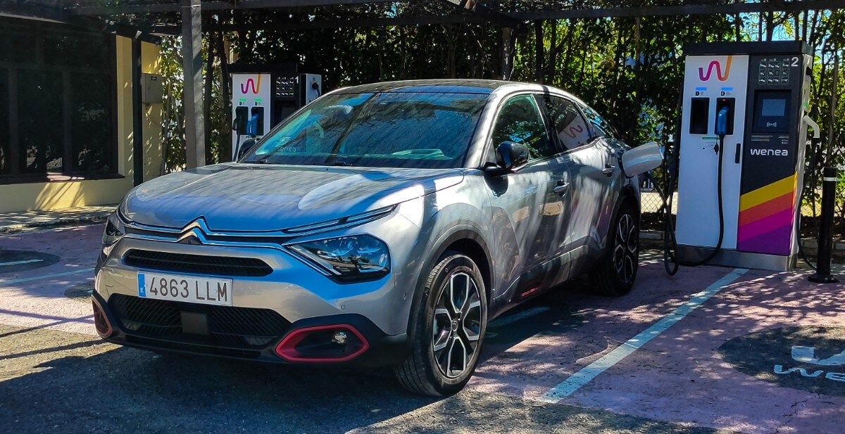 La escasez de chips provoca un impulso de las ventas de coches eléctricos