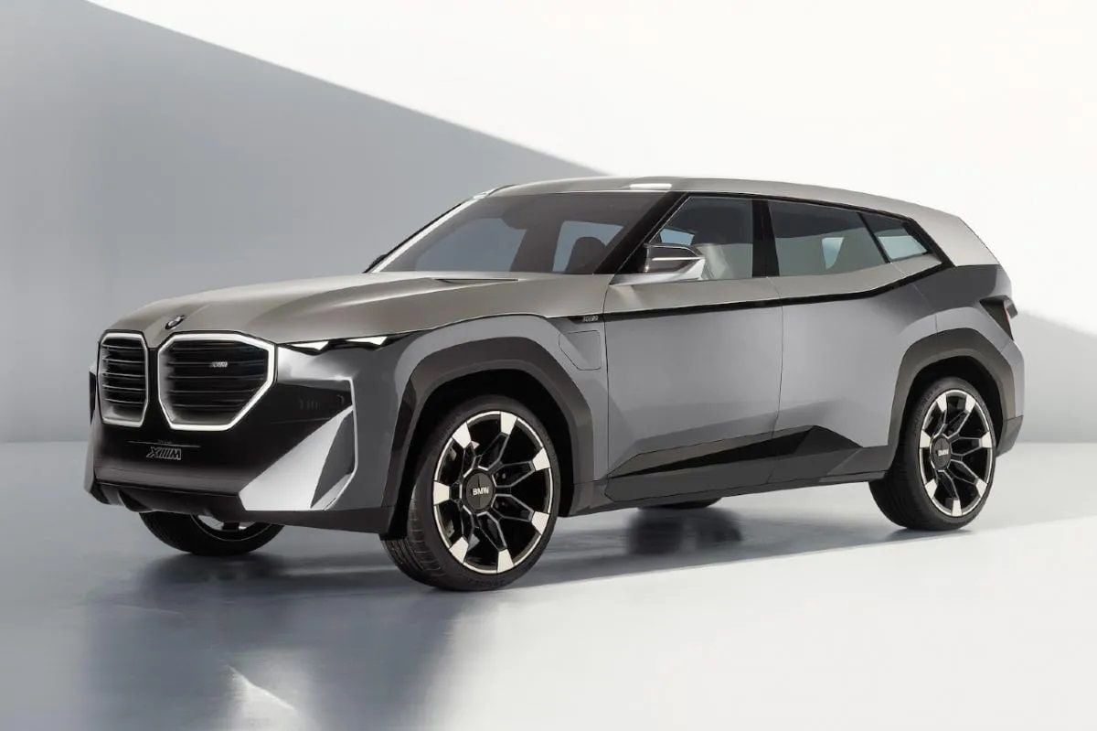 BMW Concept XM: un radical SUV híbrido enchufable con 80 kilómetros de autonomía eléctrica