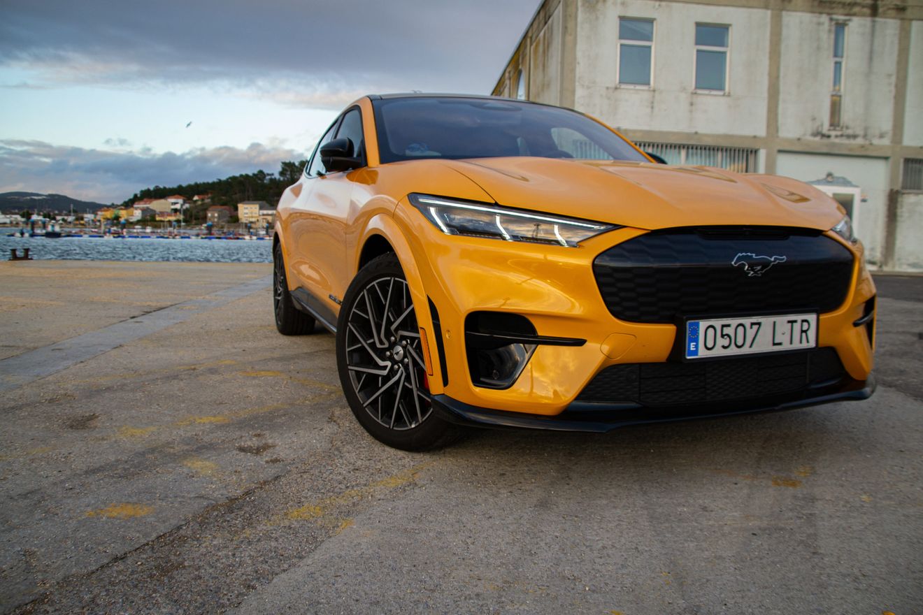 Recorremos 600 kilómetros con el Ford Mustang Mach-e GT. Prueba de autonomía REAL