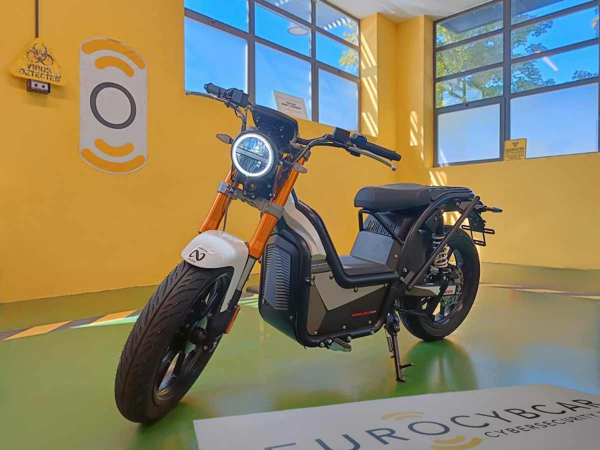 El primer vehículo ciberseguro del mundo es una moto eléctrica fabricada en España