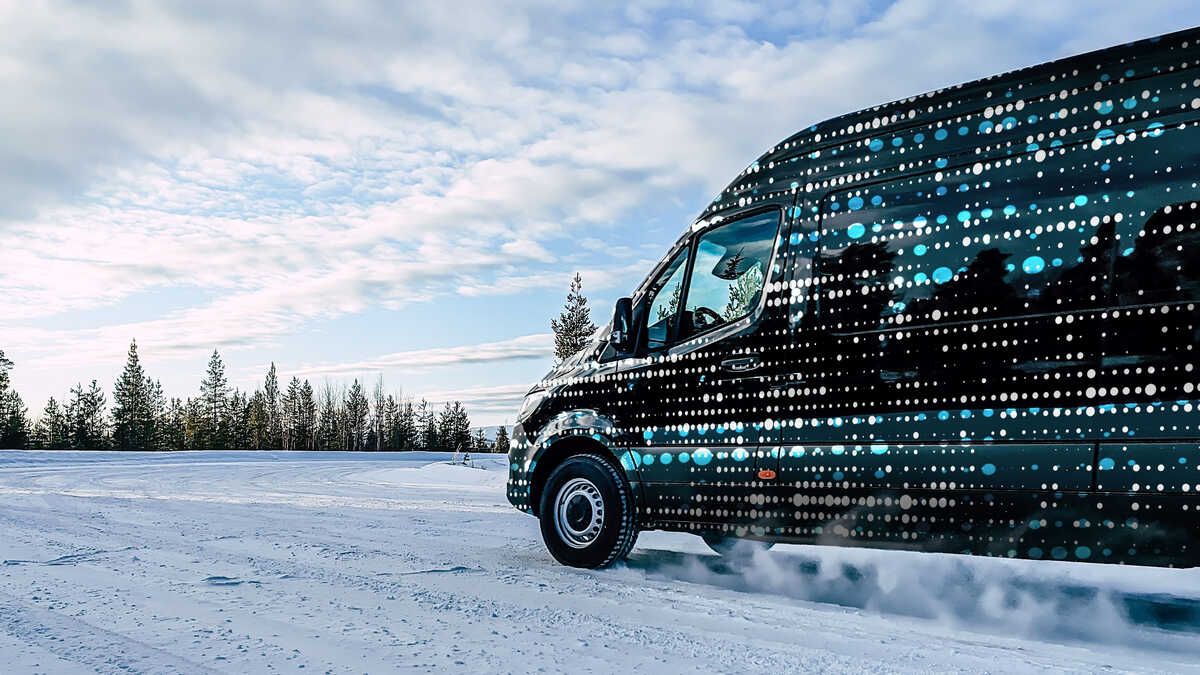 Las Mercedes-Benz eSprinter de segunda generación pasan sus pruebas de invierno en el Ártico