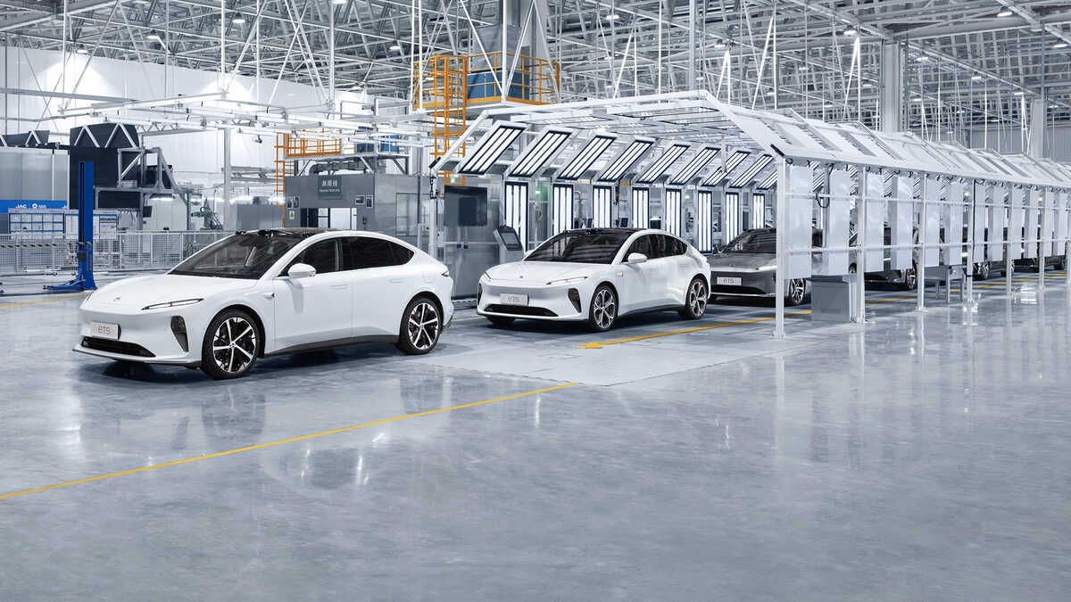 NIO se prepara para la producción en serie del ET5 en la fábrica de Hefei