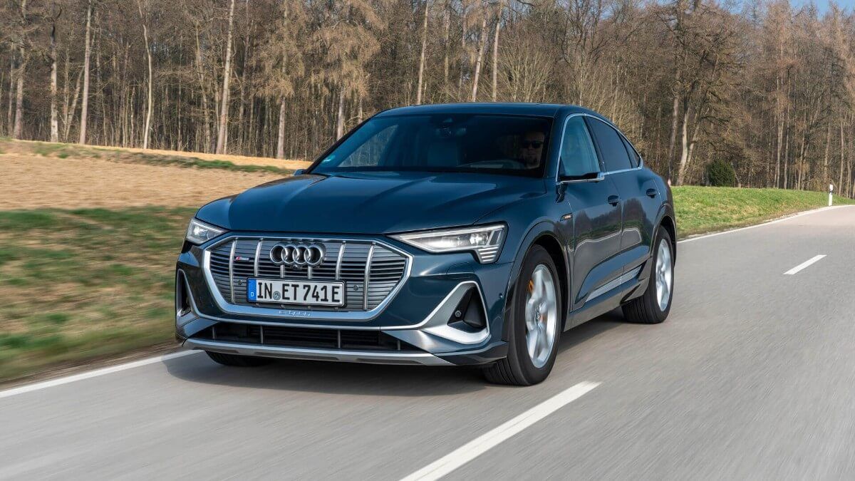 Audi e-tron S line plus: una edición especial para España desde 101.212 euros