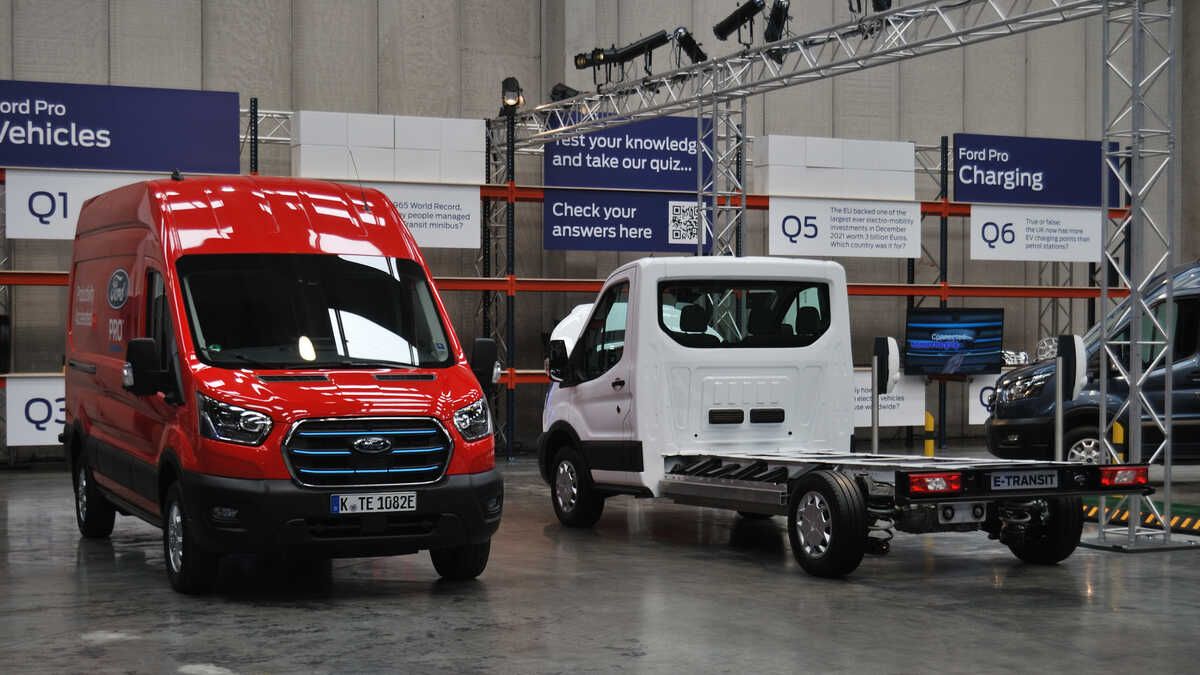 Conducimos la Ford E-Transit, ¿la mejor furgoneta eléctrica del mercado?