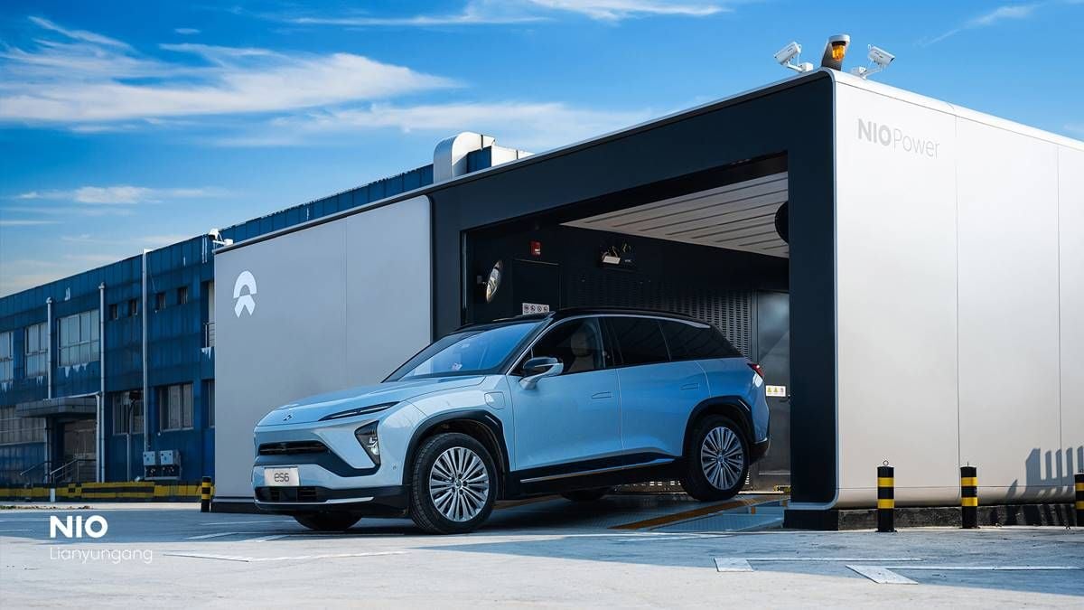 NIO desplegará una red de cambio de baterías para coches eléctricos en Europa ¿Éxito o fracaso?