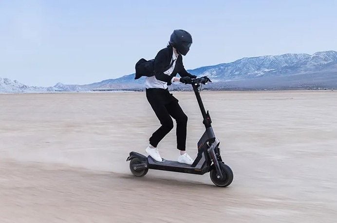 Segway GT2. Un patinete eléctrico capaz de alcanzar los 70 km/h y que acelera más rápido que muchos coches