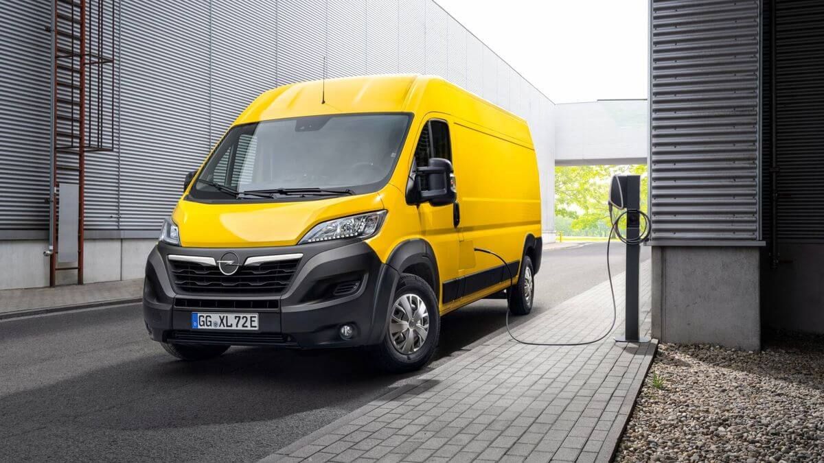 Las Citroën ë-Jumper, Opel Movano-e y Peugeot e-Boxer de Stellantis reciben una nueva batería de 75 kWh