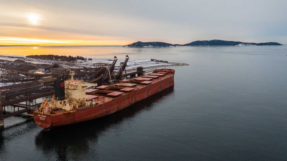 Rio Tinto probará biocombustible marino de BP durante un año en un barco mercante