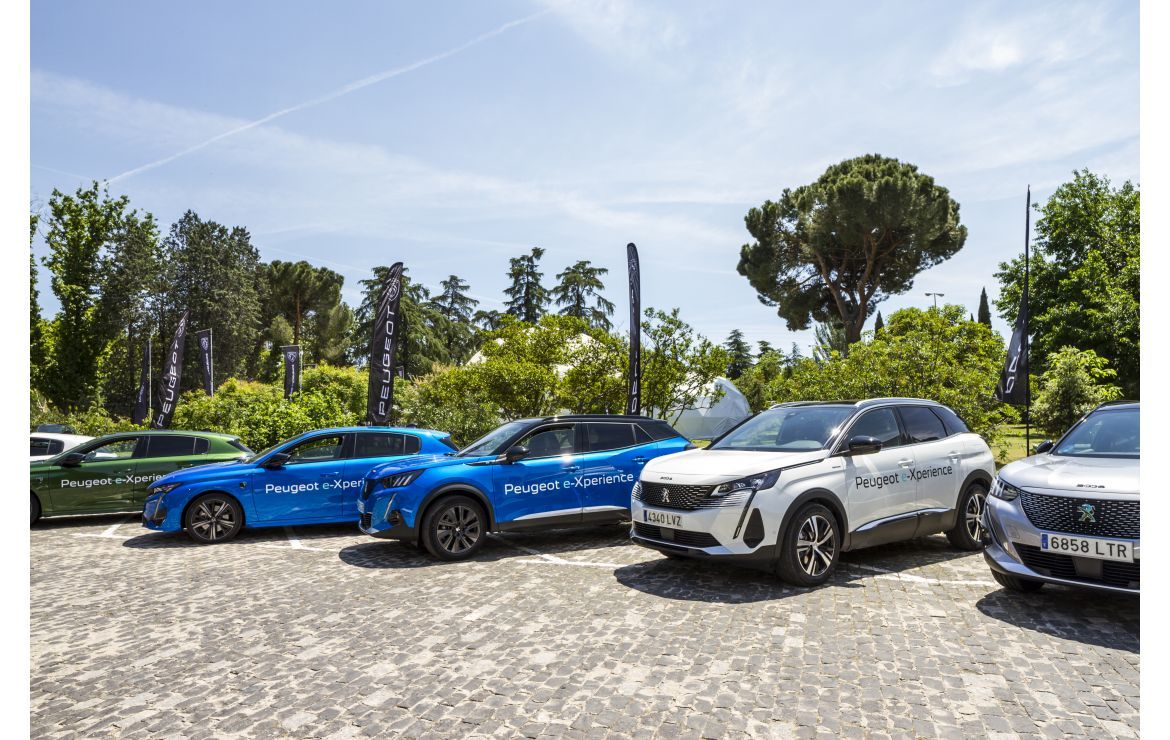 Llegan los Peugeot e-Xperience Days. Prueba los coches eléctricos e híbridos enchufables de Peugeot