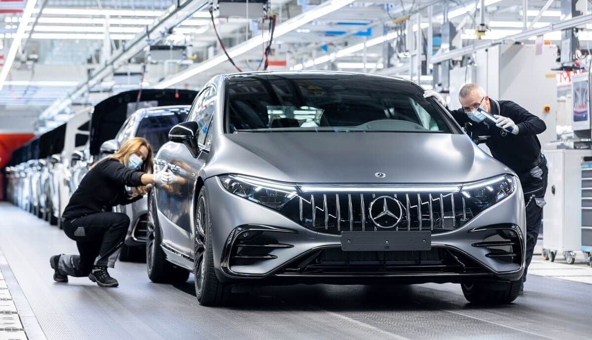 Mercedes-Benz también ha vendido más del doble de coches eléctricos en el tercer trimestre que en 2021