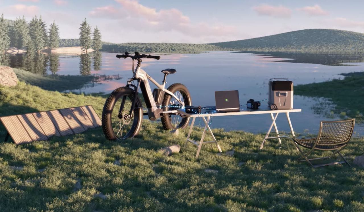 Mokwheel Basalt. Una bicicleta eléctrica con cargador bidireccional y compatible con paneles solares