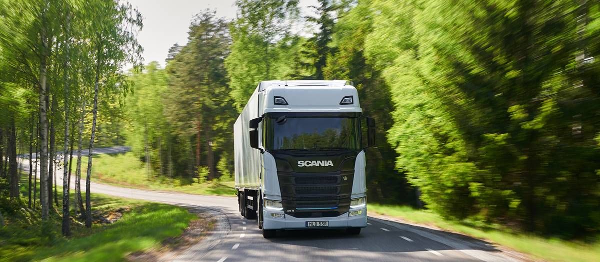 ¿El principio del despegue de los camiones eléctricos en Europa? El gigante Girteka encarga 600 unidades a Scania