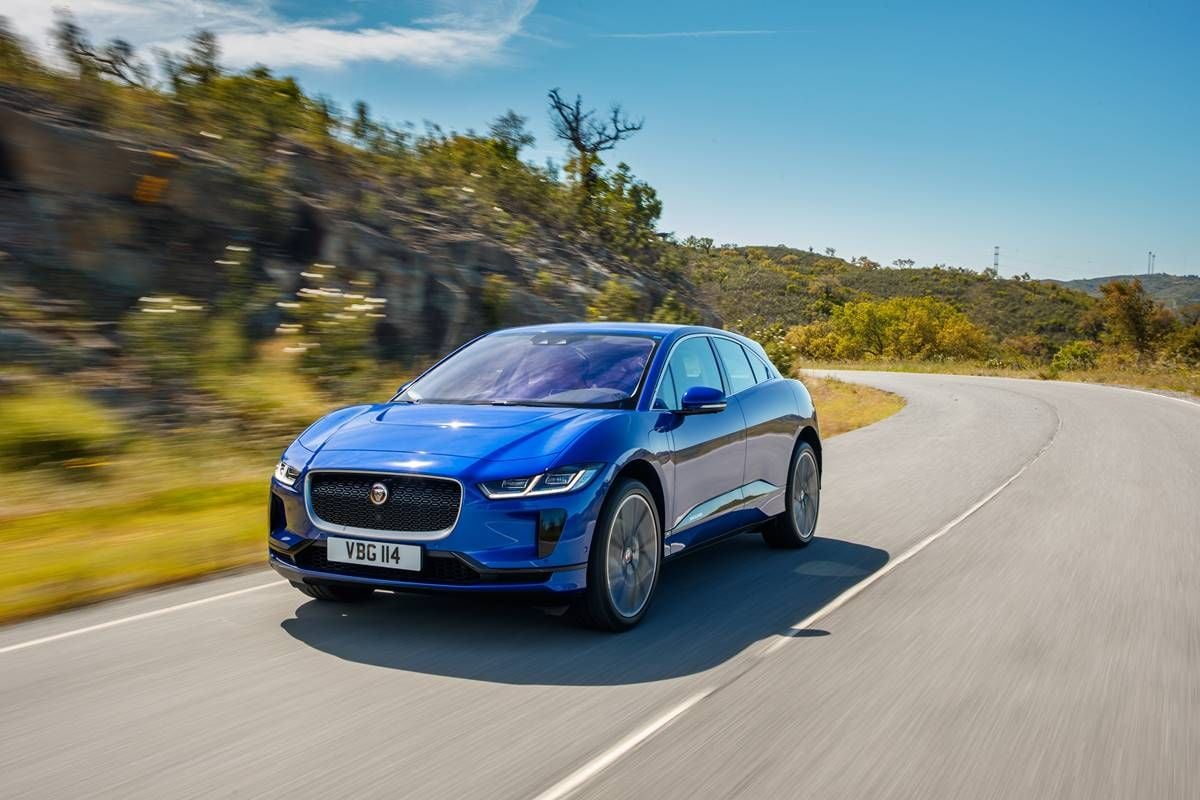 Un Jaguar i-Pace por menos de 30.000 euros. El mercado de segunda mano de coches eléctricos desploma sus precios