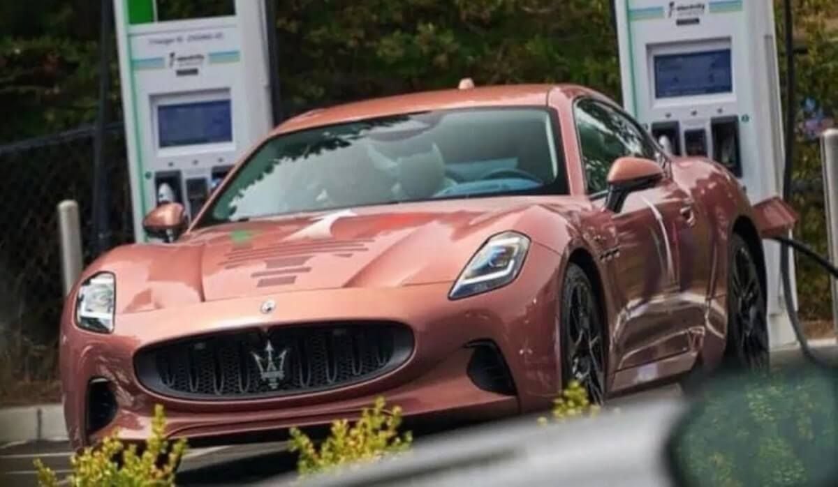 El Maserati GranTurismo Folgore 100% eléctrico es pillado por primera vez sin camuflaje