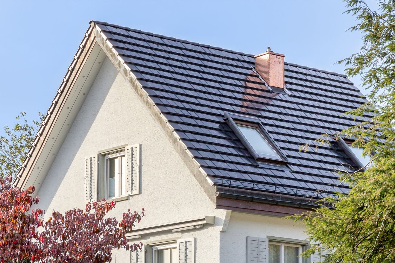 Hasta los tejados más complejos podrán instalar energía solar gracias a estas tejas fotovoltaicas