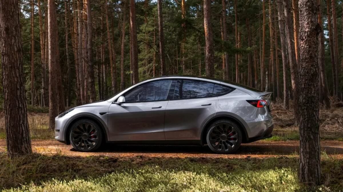 El Tesla Model Y fue el coche más vendido de Europa en 2023, convirtiéndose en el primer eléctrico en lograr este hito