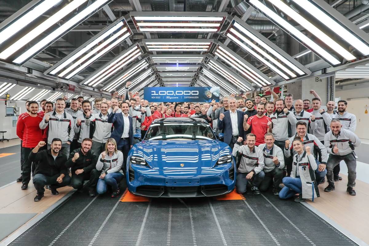 El Porsche Taycan alcanza las 100.000 unidades fabricadas