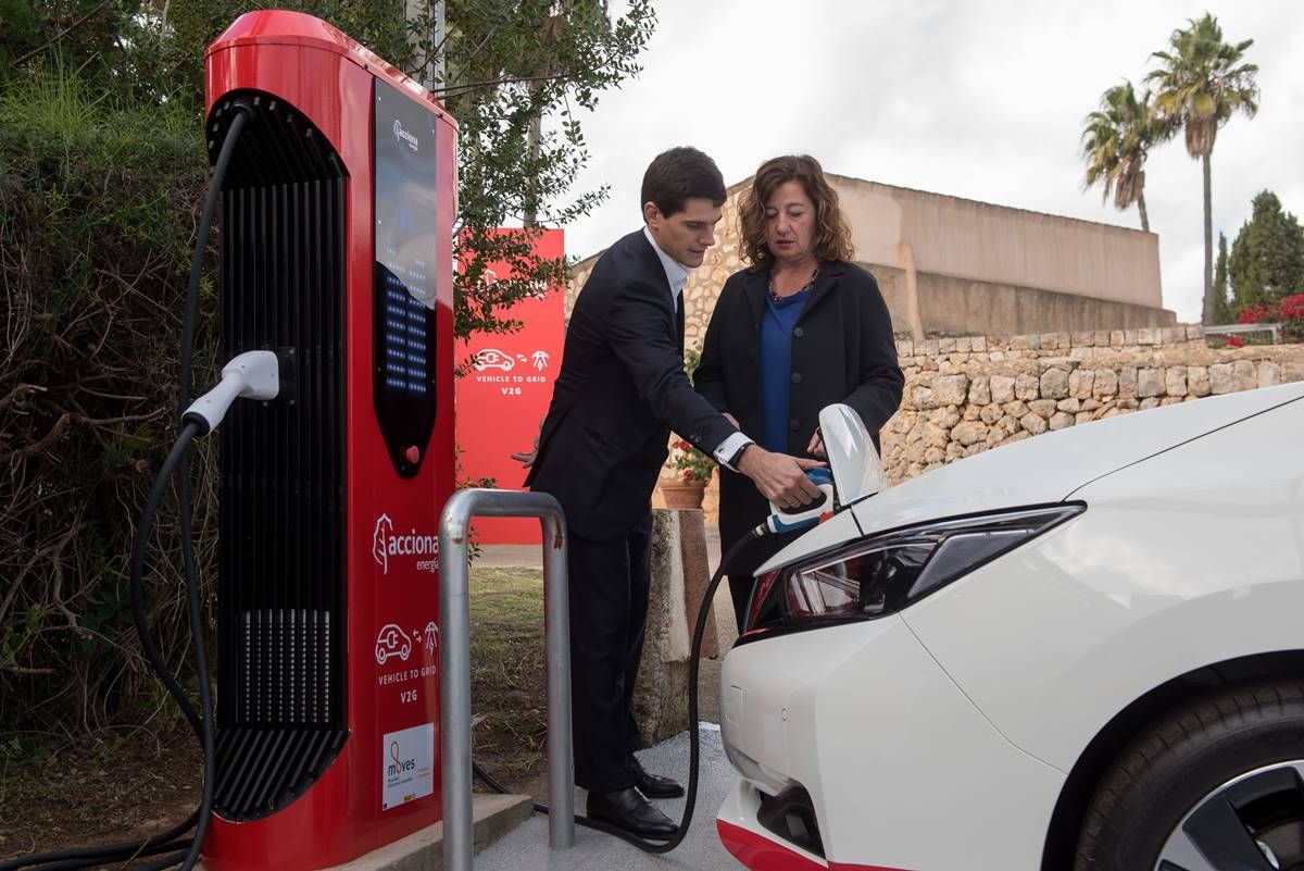 Acciona Energía pone en marcha la primera red de carga V2G de coches eléctricos en España