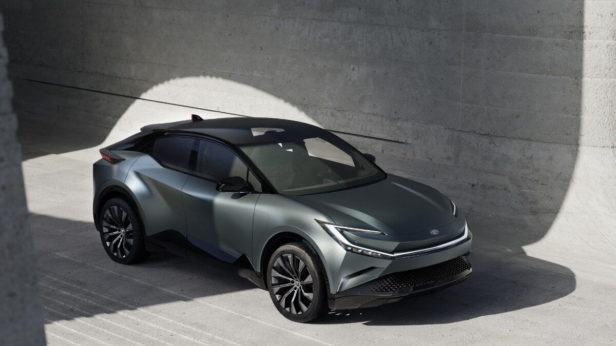 Toyota anuncia que lanzará 10 nuevos coches eléctricos a batería para 2026