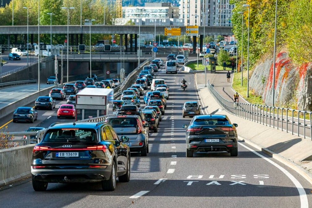 Uno de cada cinco coches en las carreteras de Noruega ya es un coche eléctrico