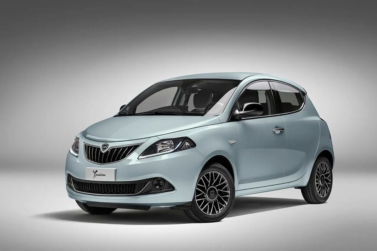 El Lancia Ypsilon eléctrico, que se fabricará en España, se presentará a finales de año