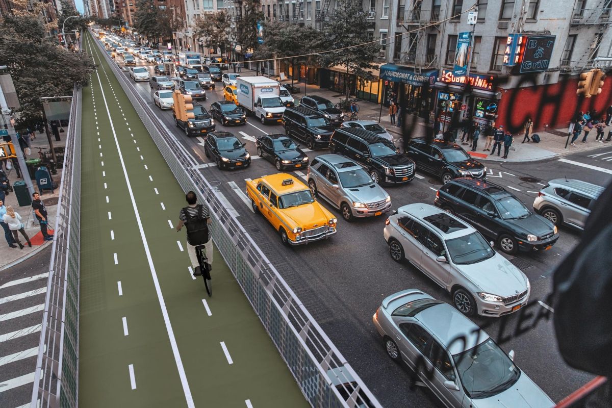 Autopista flotante y solar para acabar con la polémica de los carriles bici que ‘roban’ espacio a los coches