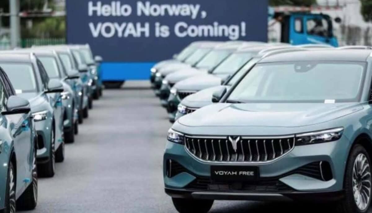 La marca china Voyah entrega sus primeros coches eléctricos en Europa