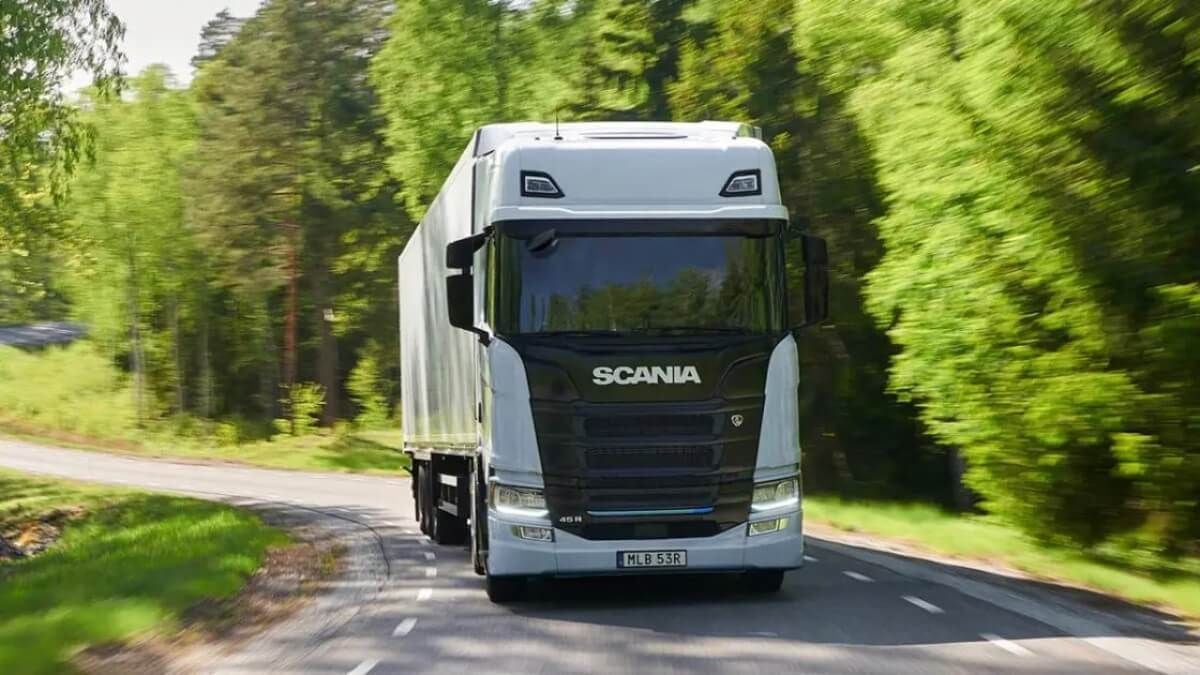 Northvolt y Scania presentan una batería para camiones eléctricos con una vida útil de 1,5 millones de kilómetros