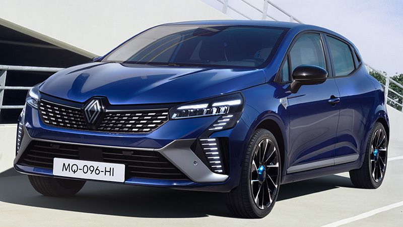 Renault incendia las redes con la campaña de su nuevo Clio híbrido llamándolo "eléctrico sin necesidad de carga"